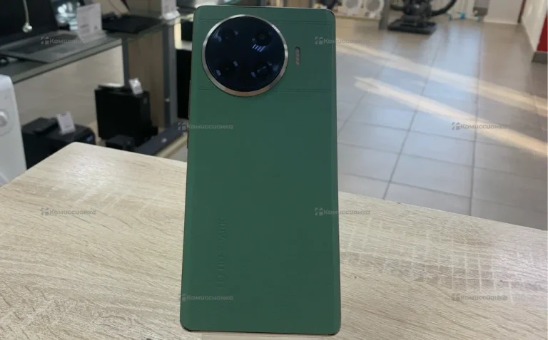 Tecno Spark 20 Pro+ 8/256 ГБ