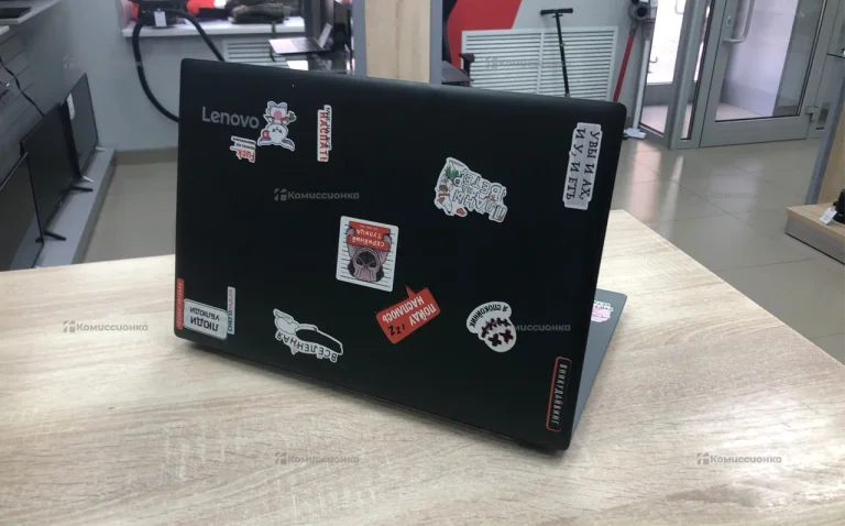 Ноутбук  Lenovo 80XV