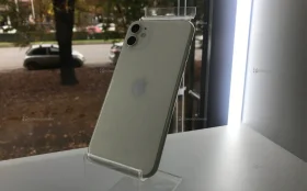Apple iPhone 11 4/64 ГБ