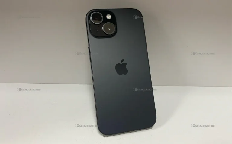 Apple iPhone 15 6/128 ГБ