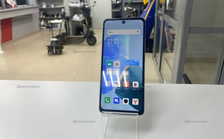 Infinix HOT 30 8/128GB