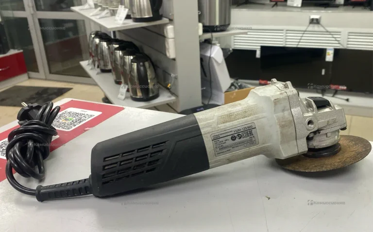 Углошлифовальная машина Ресанта УШМ-125/900