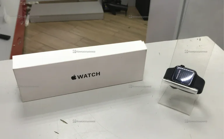 Часы  Apple Watch SE 2024 gen 2 40mm