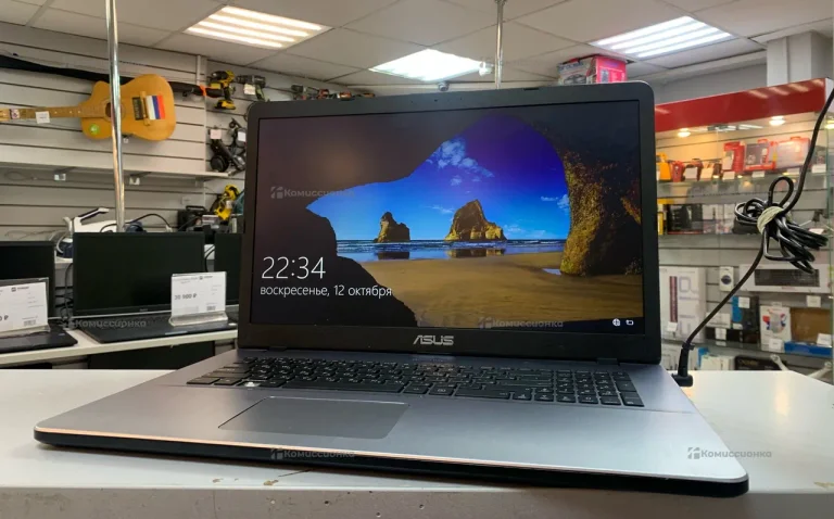 Ноутбук  ASUS M705B