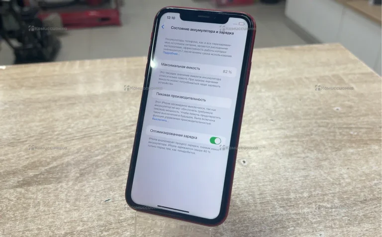 Apple iPhone XR 3/64 ГБ