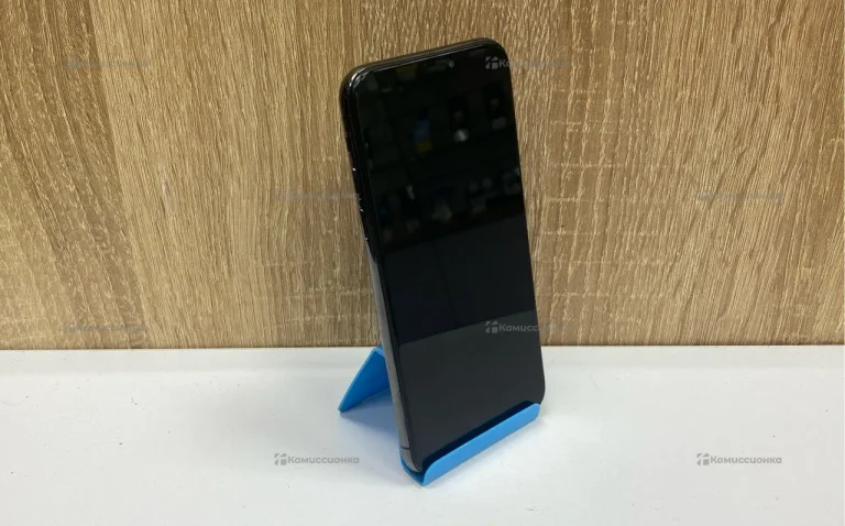 Apple iPhone XS 4/64 ГБ