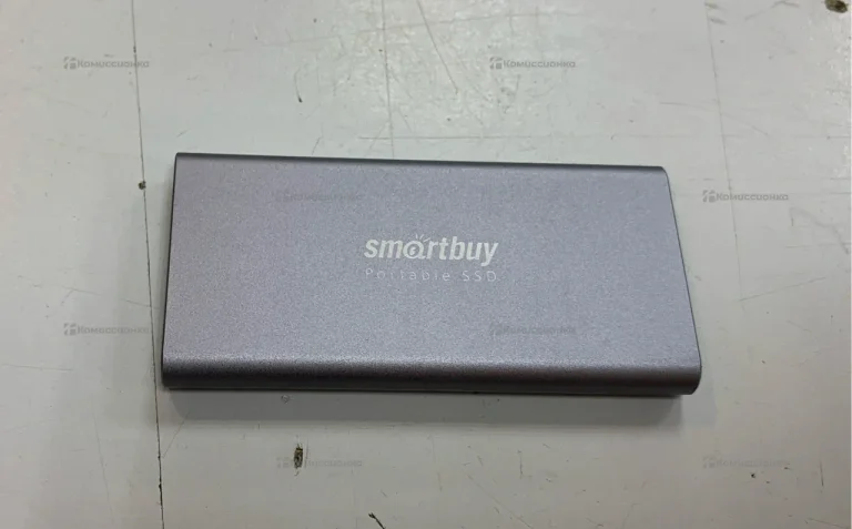 Внешний SSD диск Smartbuy 250gb