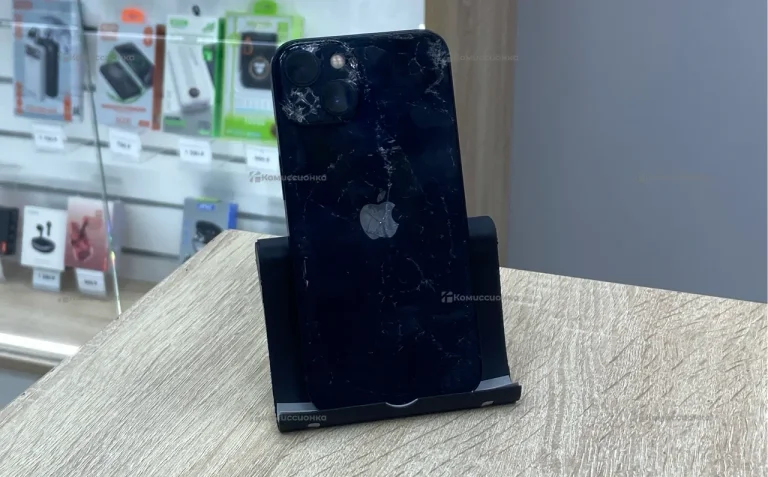 Apple iPhone 13 4/128 ГБ