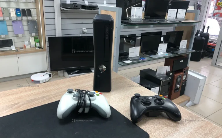 Приставка Xbox 360