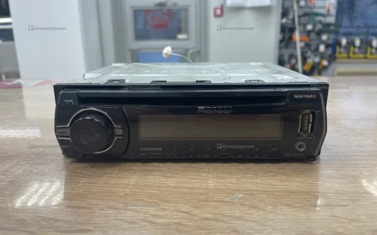 Автомагнитола  Pioneer DEH-X3500UI