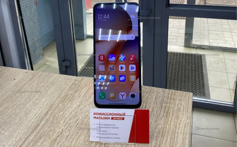 Xiaomi Redmi 12 4/128 ГБ