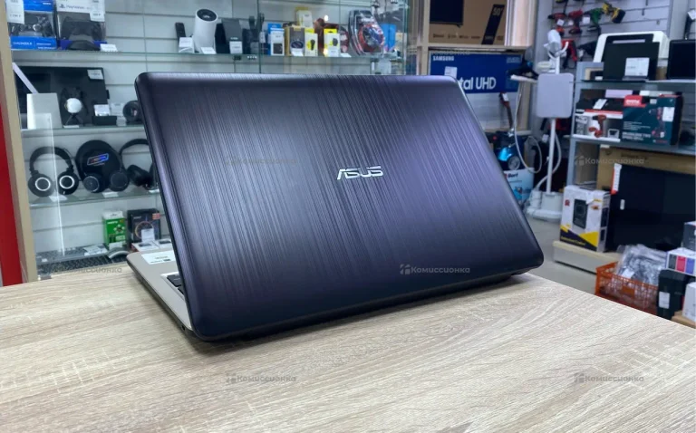 Ноутбук  Asus