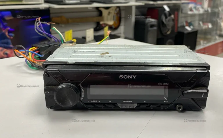 Автомагнитола Sony DSX-A210UI