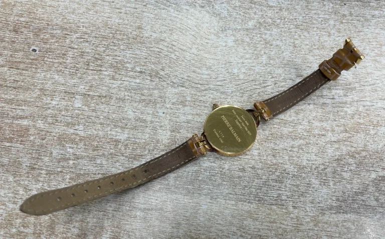 Часы Pierre Balmain
