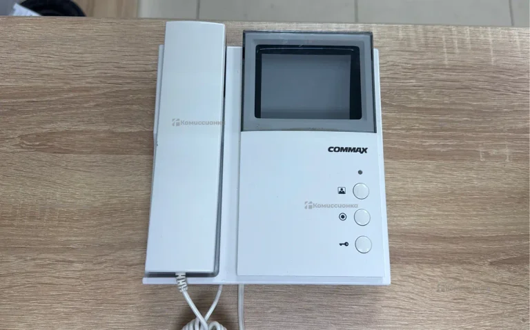 Домофон Commax