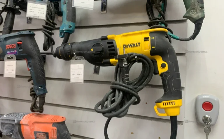 Перфоратор DeWALT D25143K (p)