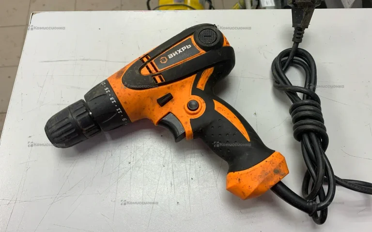 Сетевой шуруповерт СШ-5501