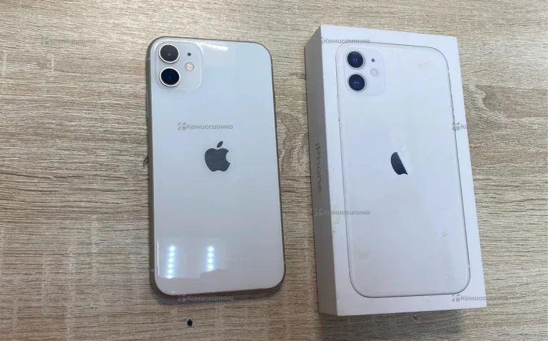 Apple iPhone 11 4/64 ГБ