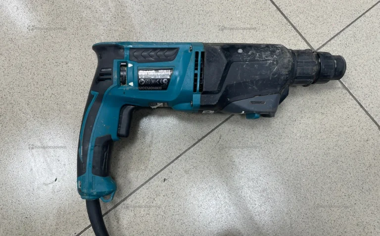 Перфоратор makita HR2610