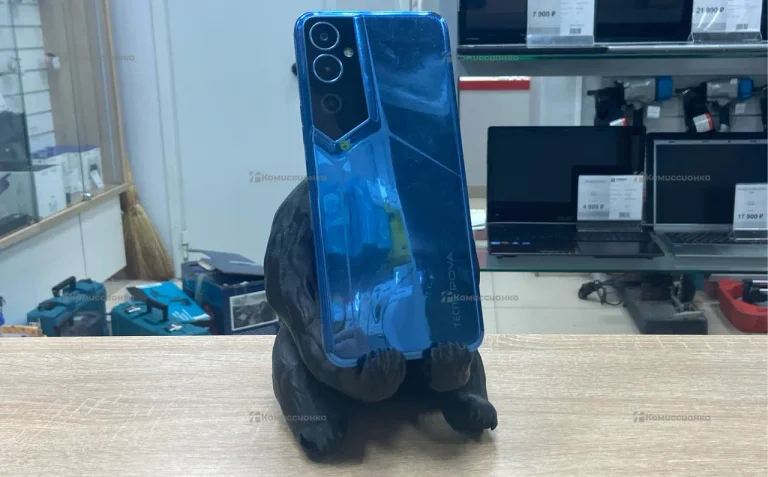 Tecno Pova Neo 2 4/64 ГБ