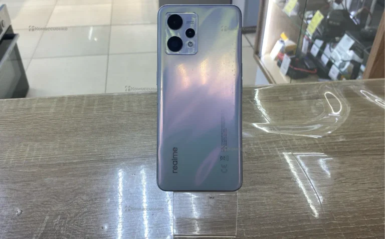 Realme 9 8/128 ГБ