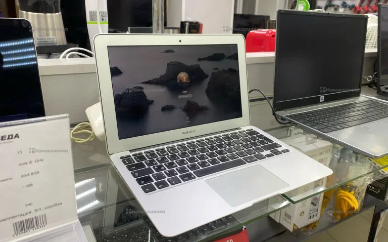Ноутбук MacBook Air 11 2015