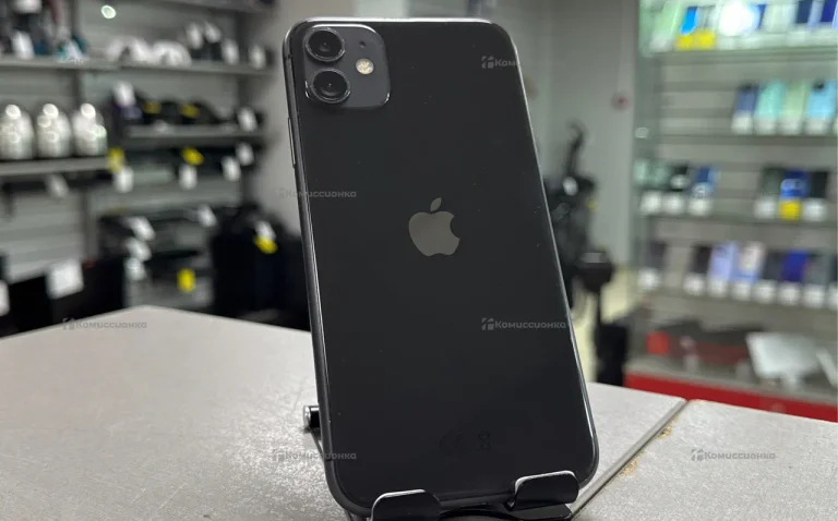Apple iPhone 11 4/64 ГБ