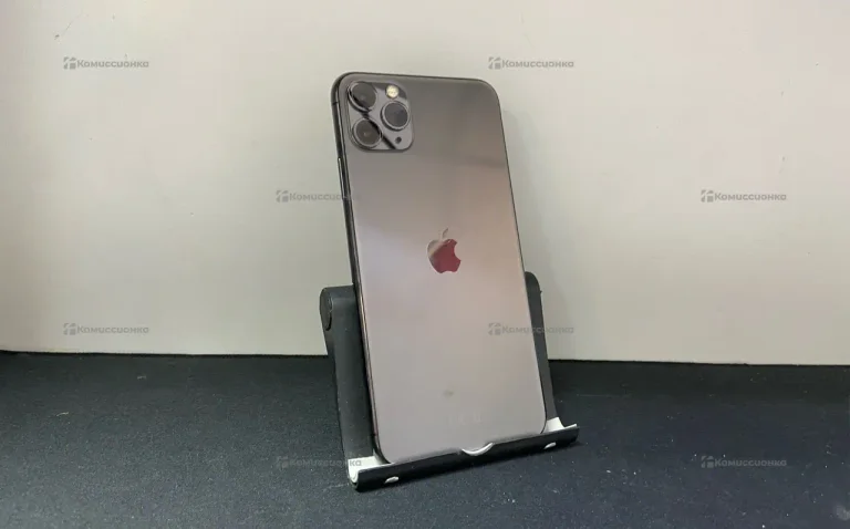 Apple iPhone 11 Pro Max 4/256 ГБ