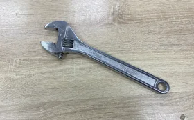 Купить Ключ разводной 12-300 б/у , в Казань Цена:250рублей