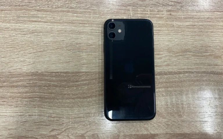 Apple iPhone 11 4/128 ГБ