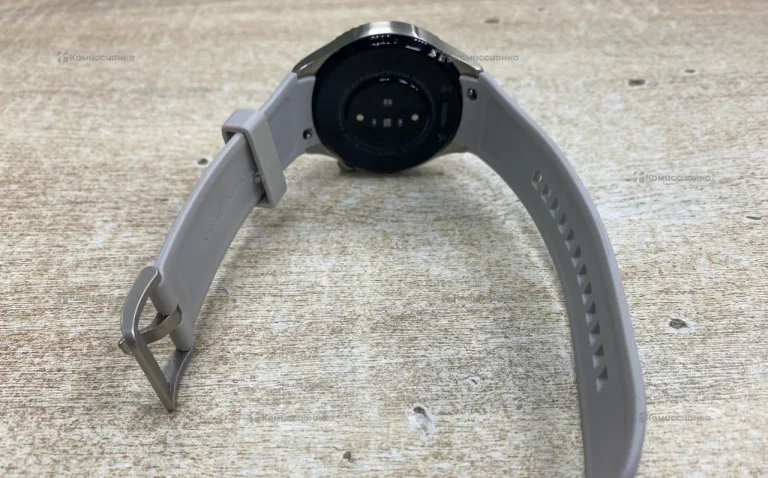 Часы  Remax Watch 23