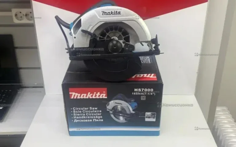Циркулярная дисковая пила Makita сетевая