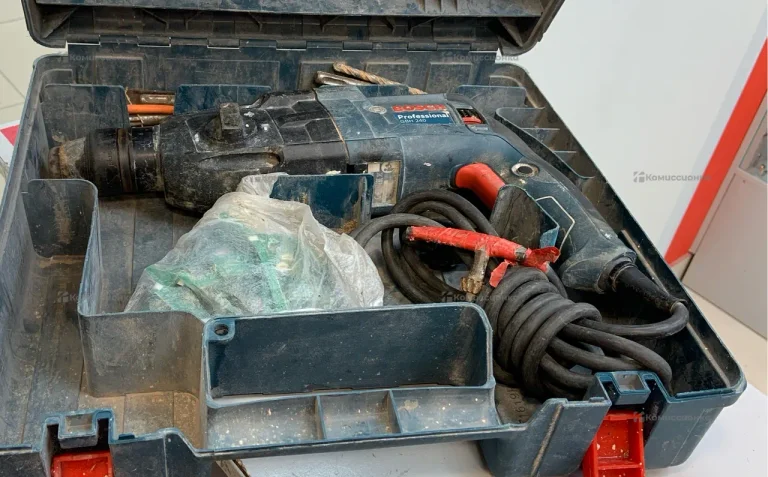 Перфоратор BOSCH GBH 240