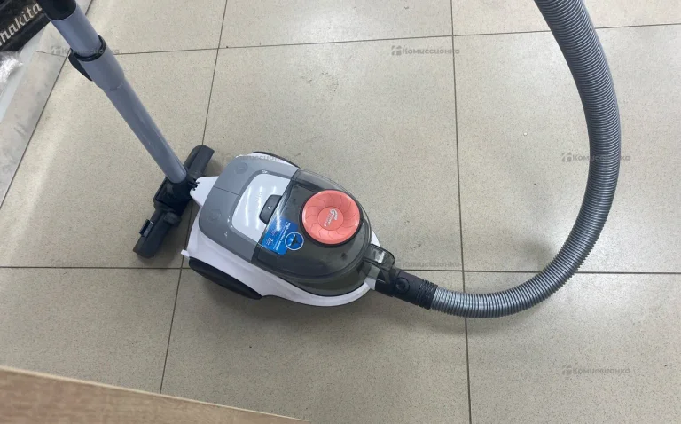 Пылесос Philips XB2042