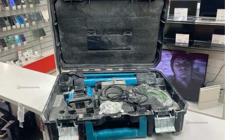 Лазерный уровень Makita Реплика 4D