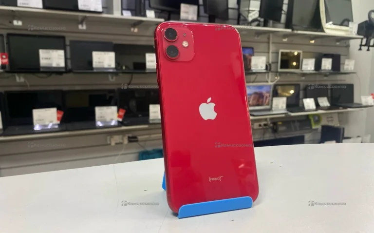 Телефон Apple iPhone 11 64