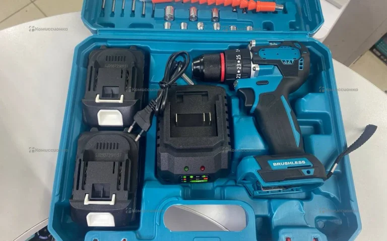 шуруповерт MAKITA б/щ