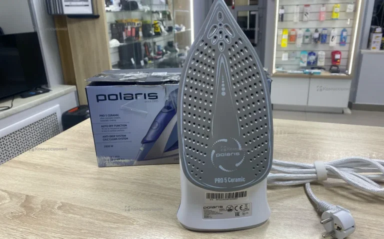 Утюг Polaris