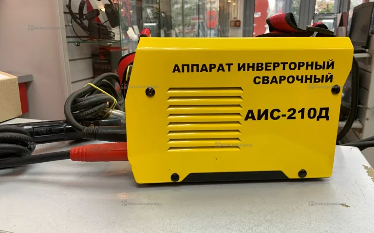 сварочный аппарат 210д