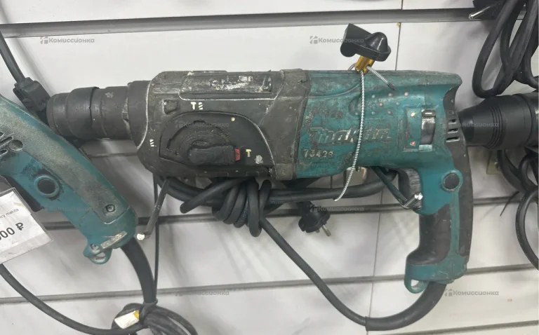 Перфоратор makita HR2470