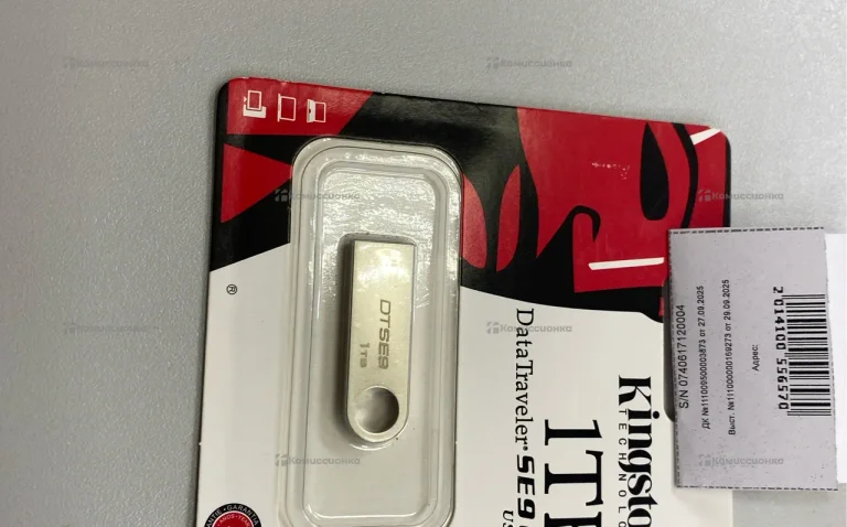 Флешка Kingston 1tb.