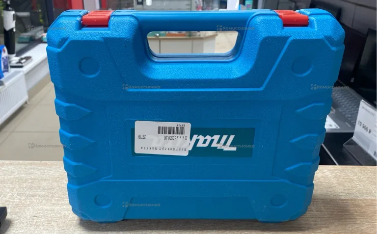 Шуруповерт Makita (реплика)