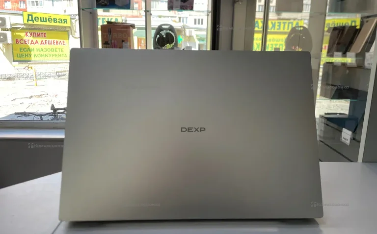 Ноутбук  Dexp Aquilon c15