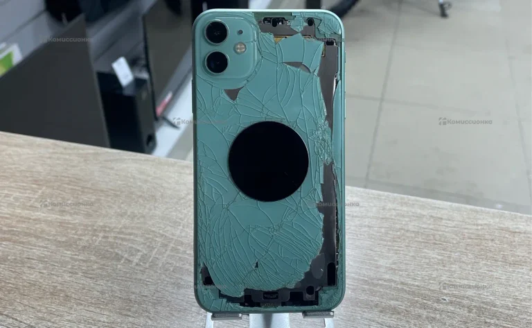 Apple iPhone 11 4/64 ГБ