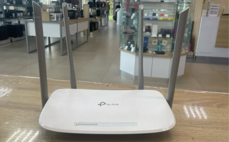 Роутер TP-Link EC220-G5
