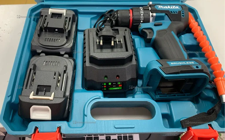 шуруповерт Makita бесщеточный