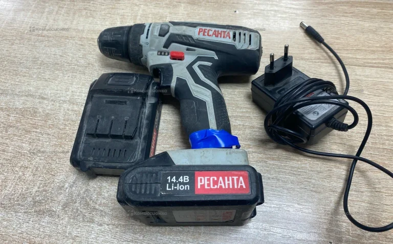 Аккумуляторный шуруповерт РЕСАНТА ДА-14,4-2ЛК