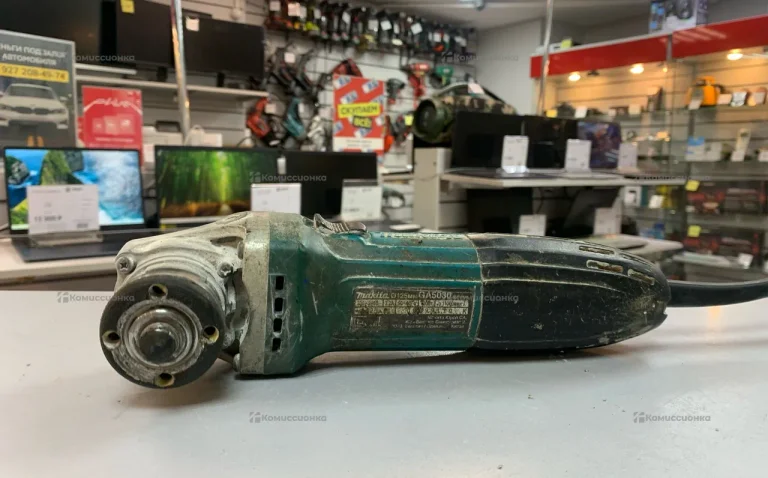 УШМ Makita GA5030