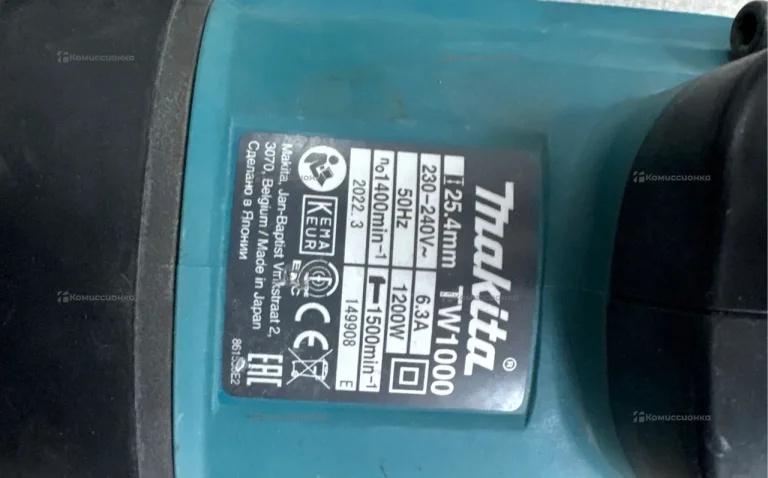 Гайковерт makita TW1000