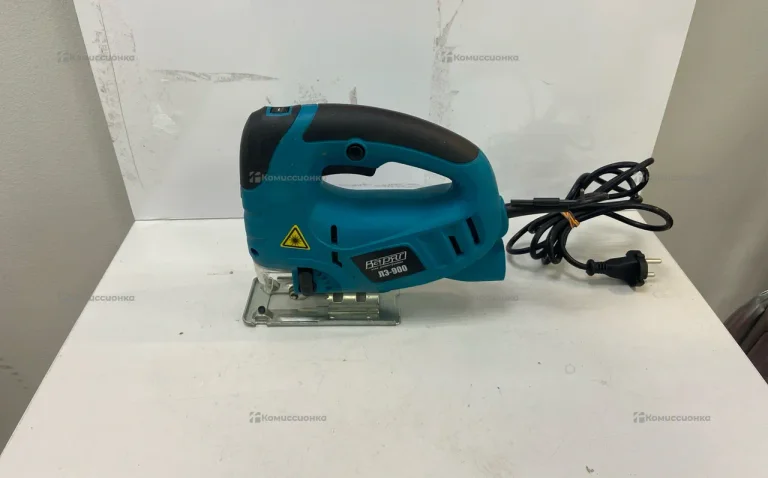 Электролобзик Варяг ЛЭ-900